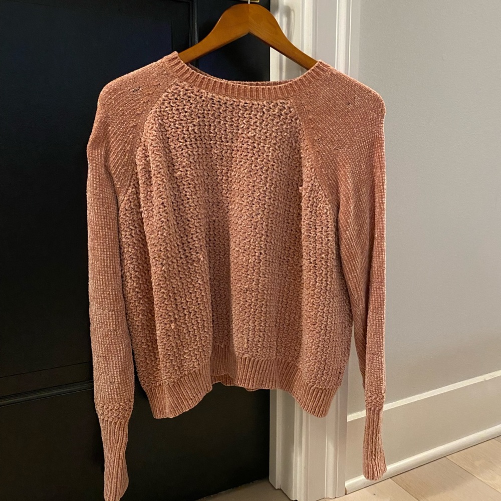 Super Soft pink knit sweater